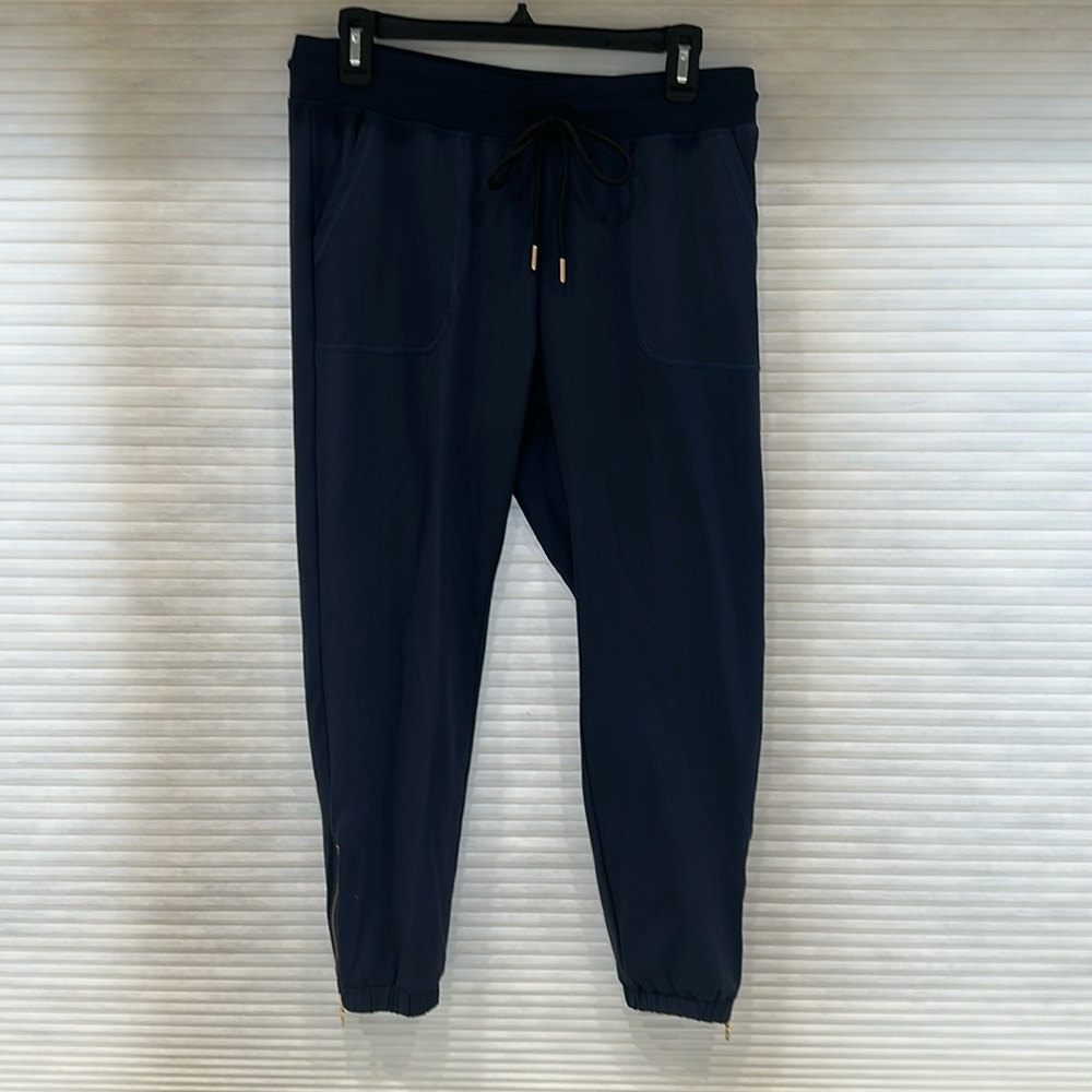 ZYIA Navy Peak Zipper Joggers (Short) 24" - Size M - Activewear Athleisure pants
